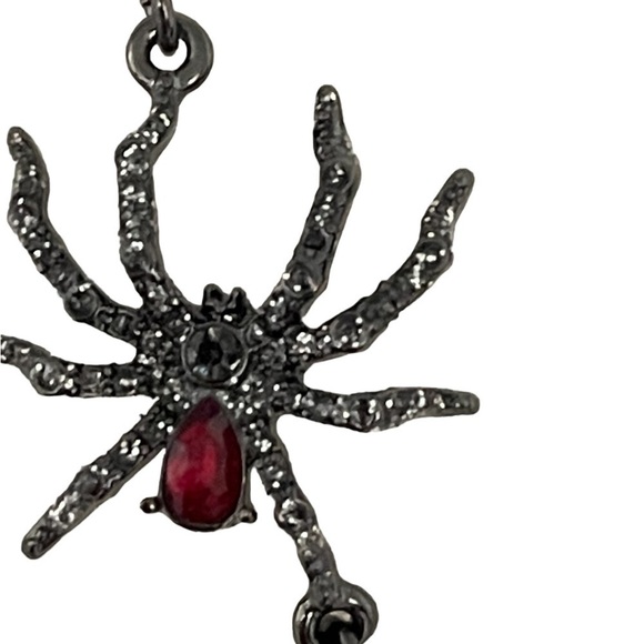 Betsey Johnson Glampire Spider & Web Pendant Necklace - Picture 2 of 10